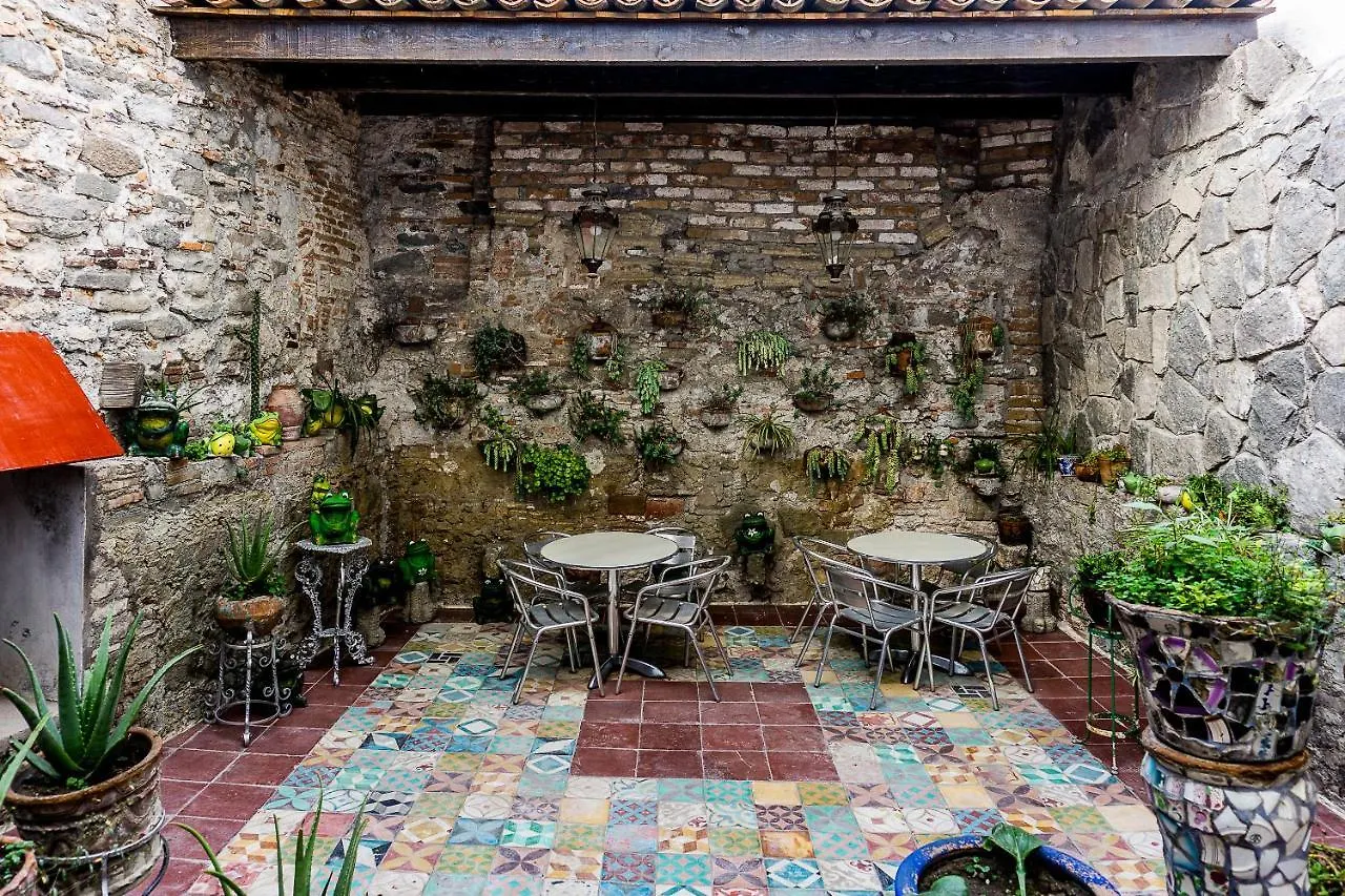 بويبلا Hotel La Plazuela