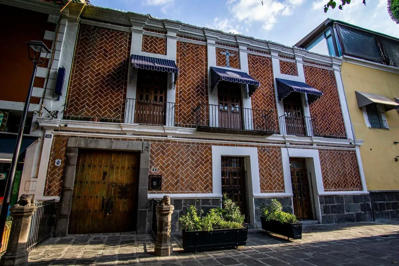 **  بويبلا Hotel La Plazuela المكسيك